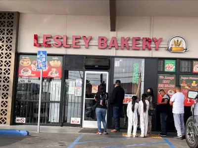 Lesley Bakery 2, Google photo 1