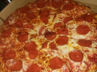Maxwell Pizza Co Pizza in San Bernardino, Google photo 2