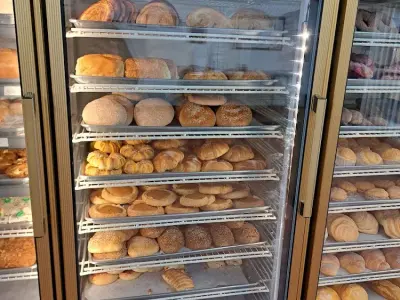 Spike's Bakery, Google photo 3