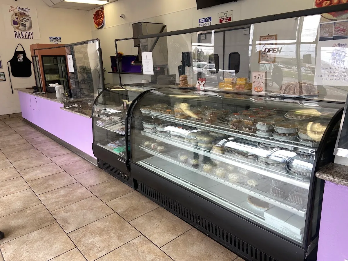 The Original Mommie Helen's Bakery business photo