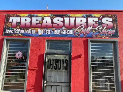 Treasure’s Gift Shop, Google photo 1